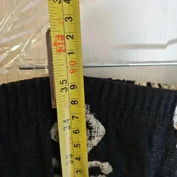 Unbranded Black Tribal Inspired Vintage Womens Skirt Plus Size XL - Picture 4 of 4